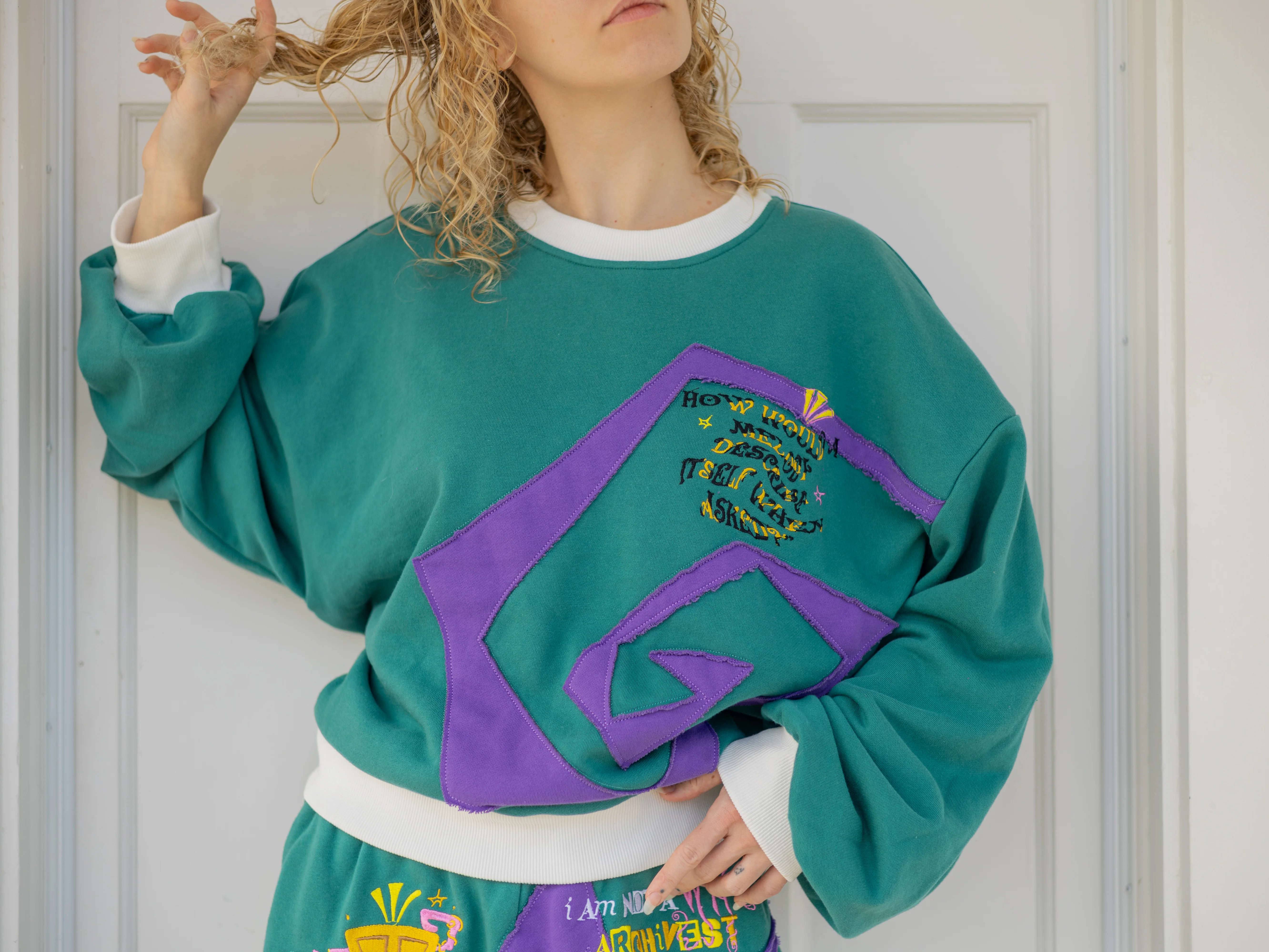 I'm Not a "Who" // Crewneck - Image 6