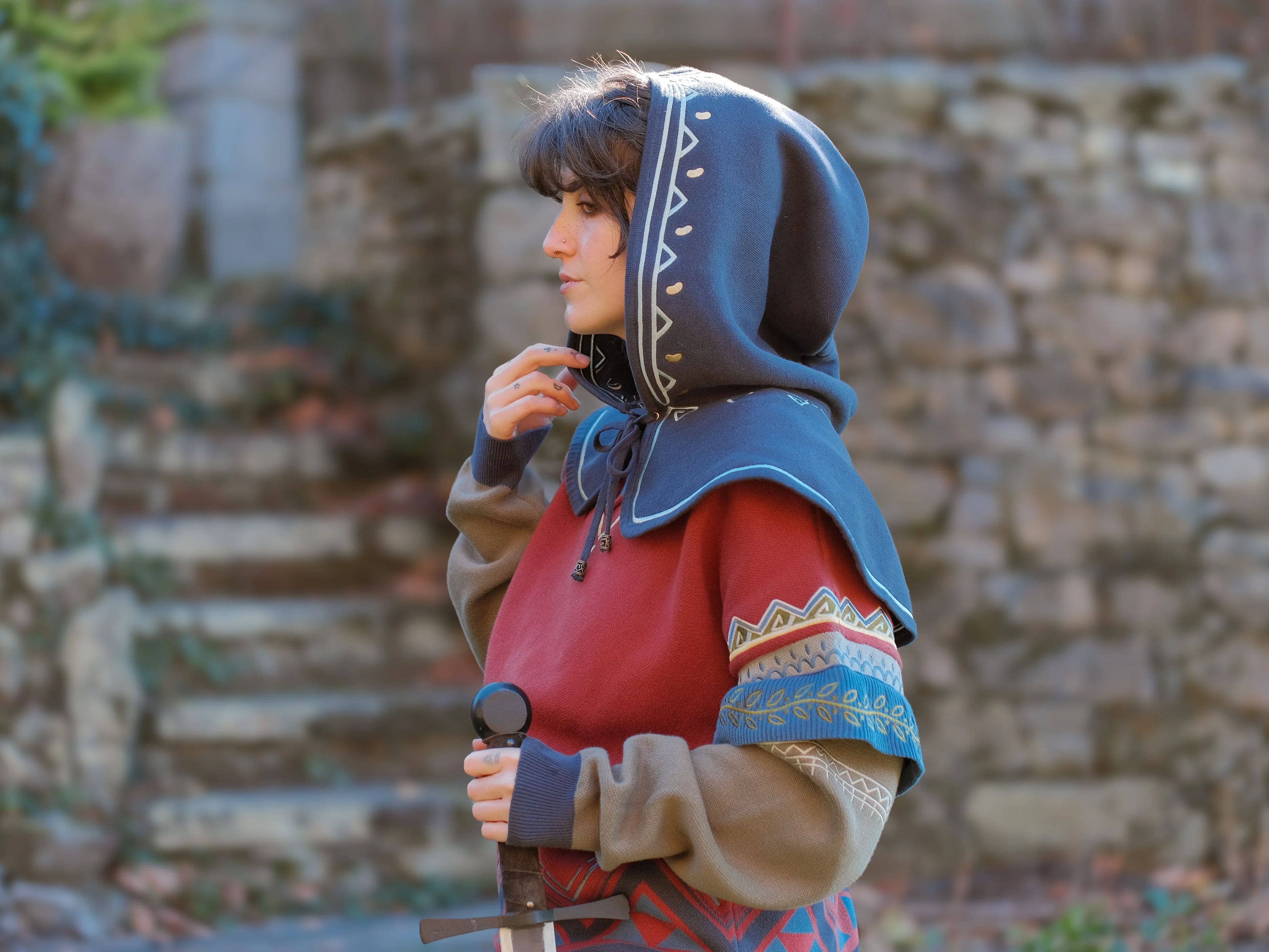 The Villager's Tunic [with Side Split] // - Image 6