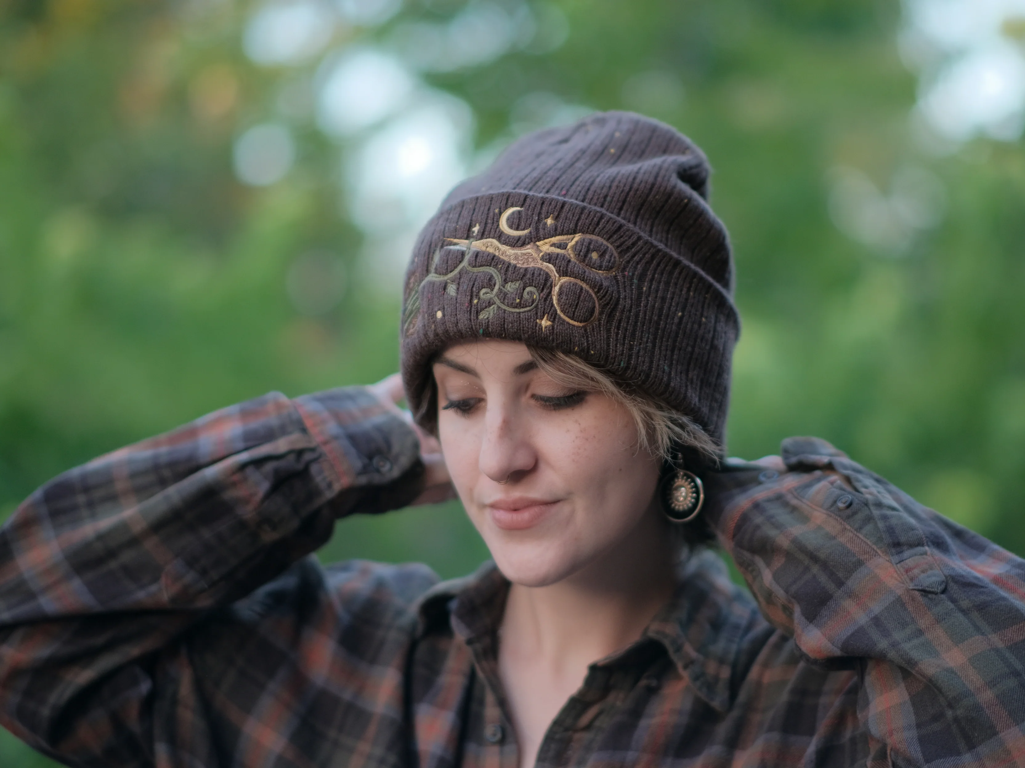 The Witch's Scissors // Oak Knit Beanie - Image 8